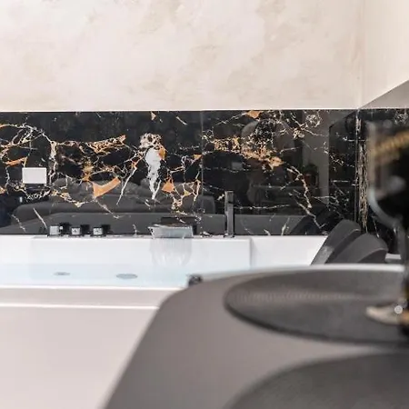 Luxury Byanna 住宿加早餐酒店